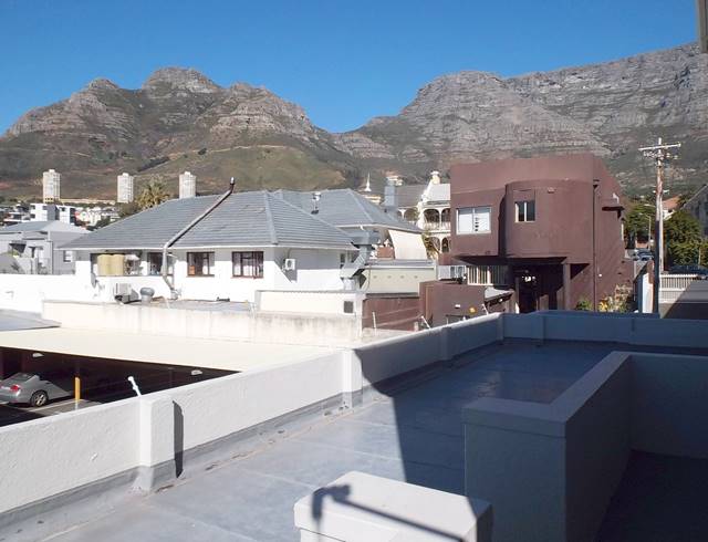 1 bed property to rent in ORANJEZICHT